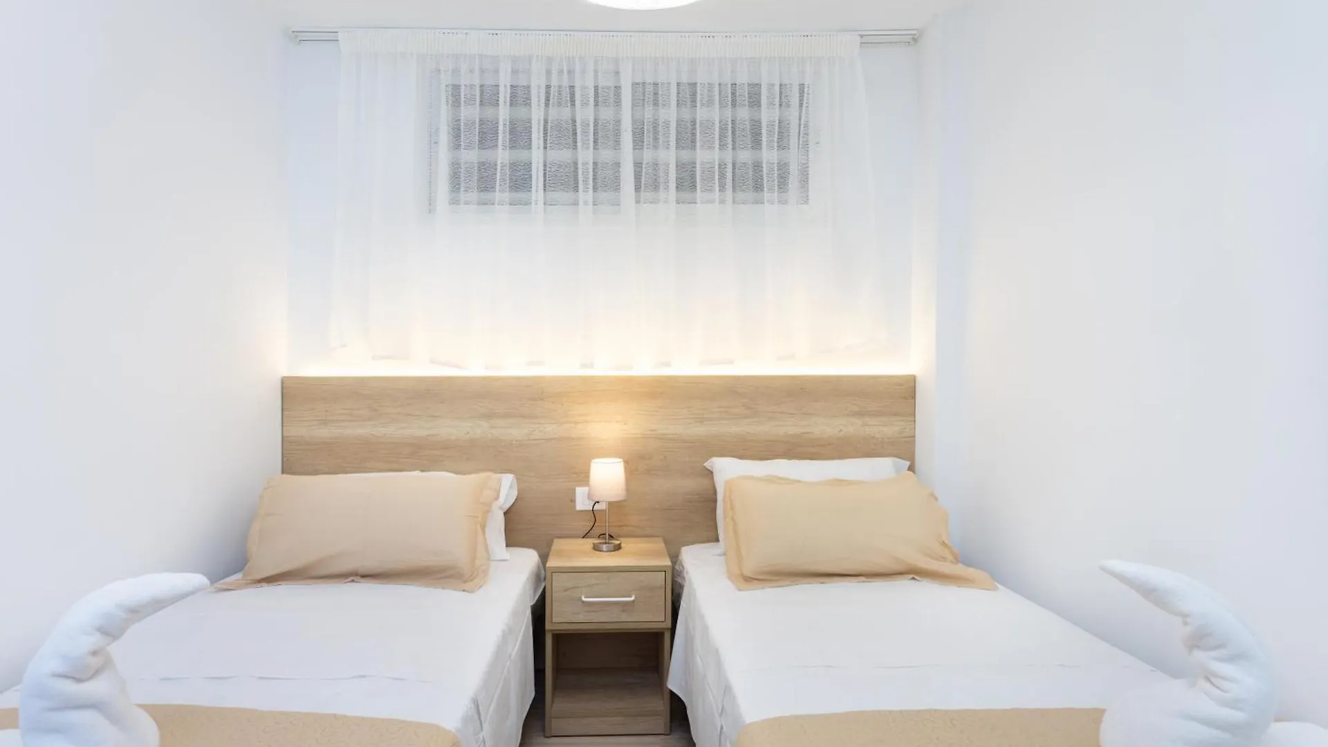 Emily Residencial Apartment Los Cristianos