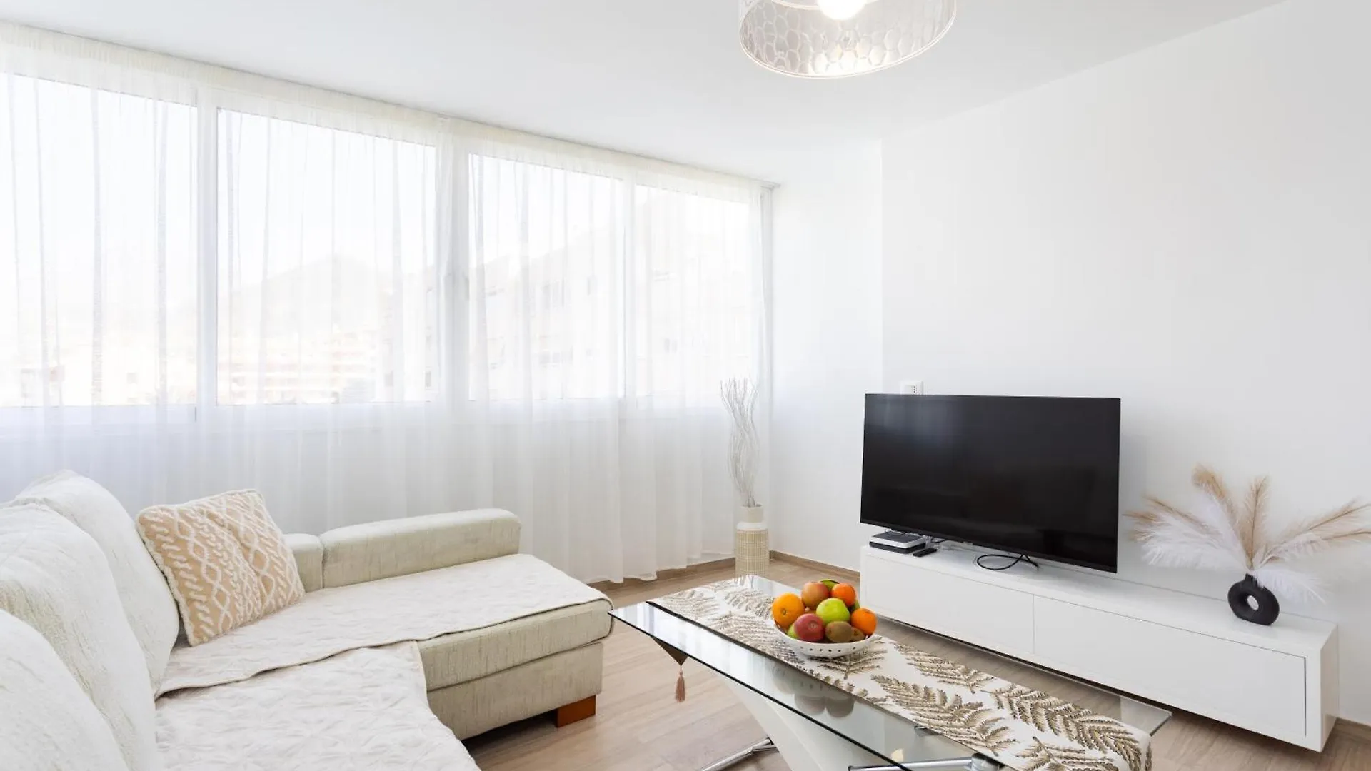 Emily Residencial Apartment Los Cristianos  Spain
