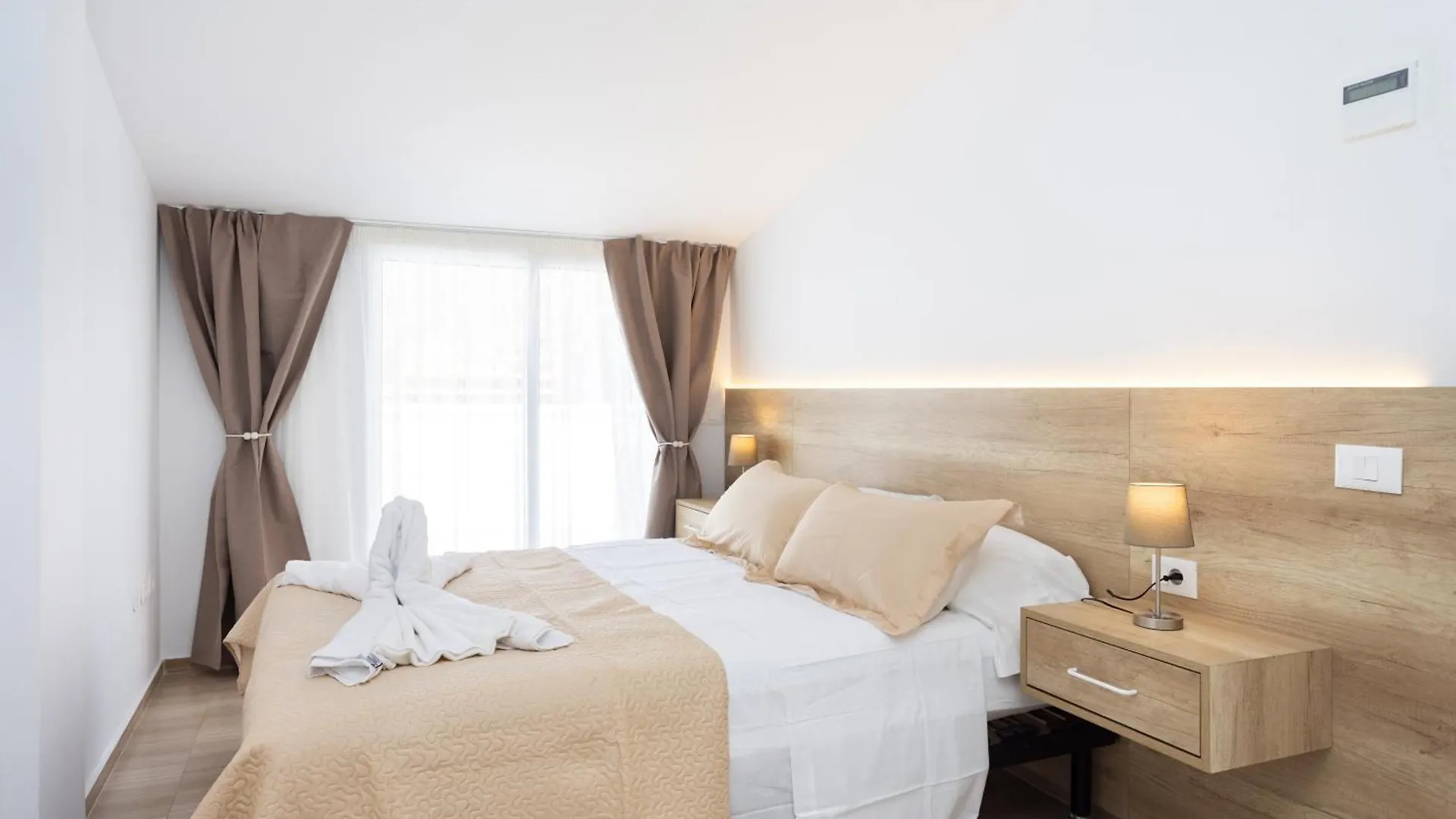 Emily Residencial Apartment Los Cristianos  0*, Los Cristianos (Tenerife) Spain