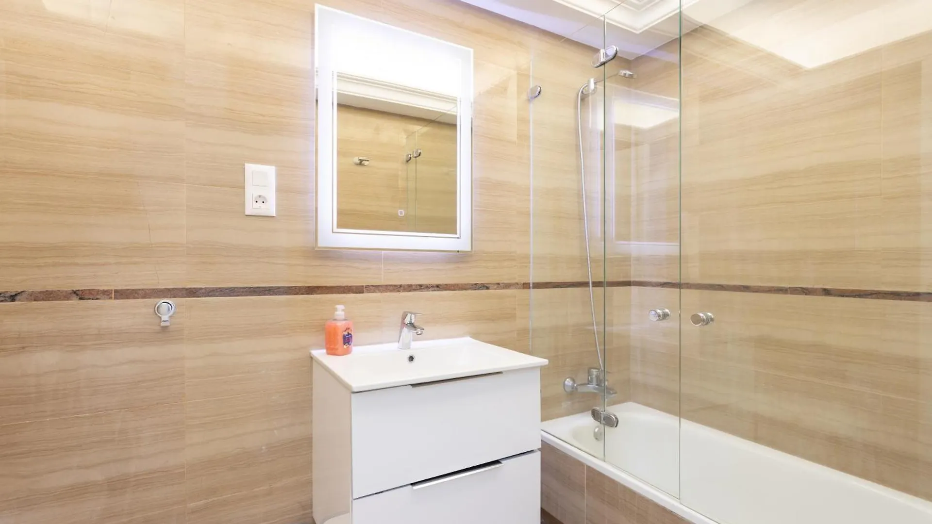 Emily Residencial Apartment Los Cristianos  0*, Los Cristianos (Tenerife) Spain