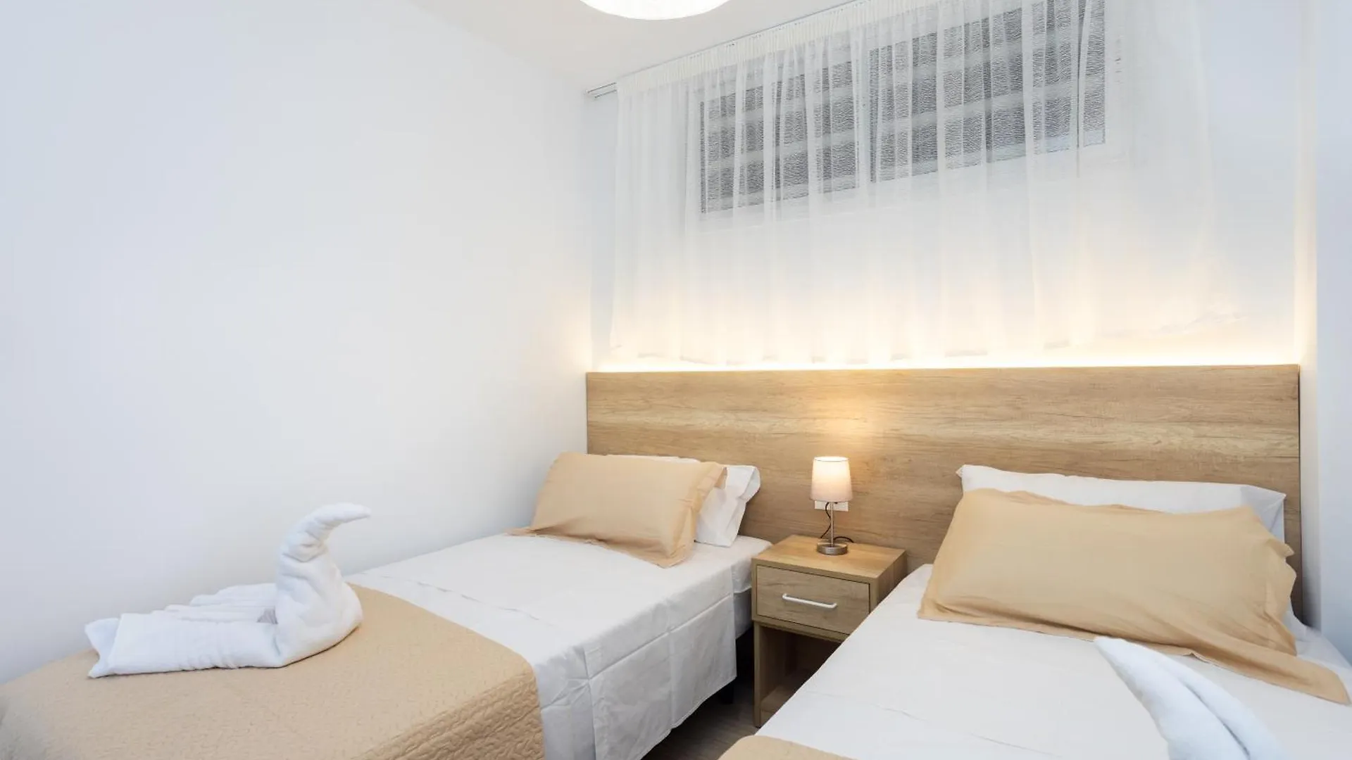 Emily Residencial Apartment Los Cristianos