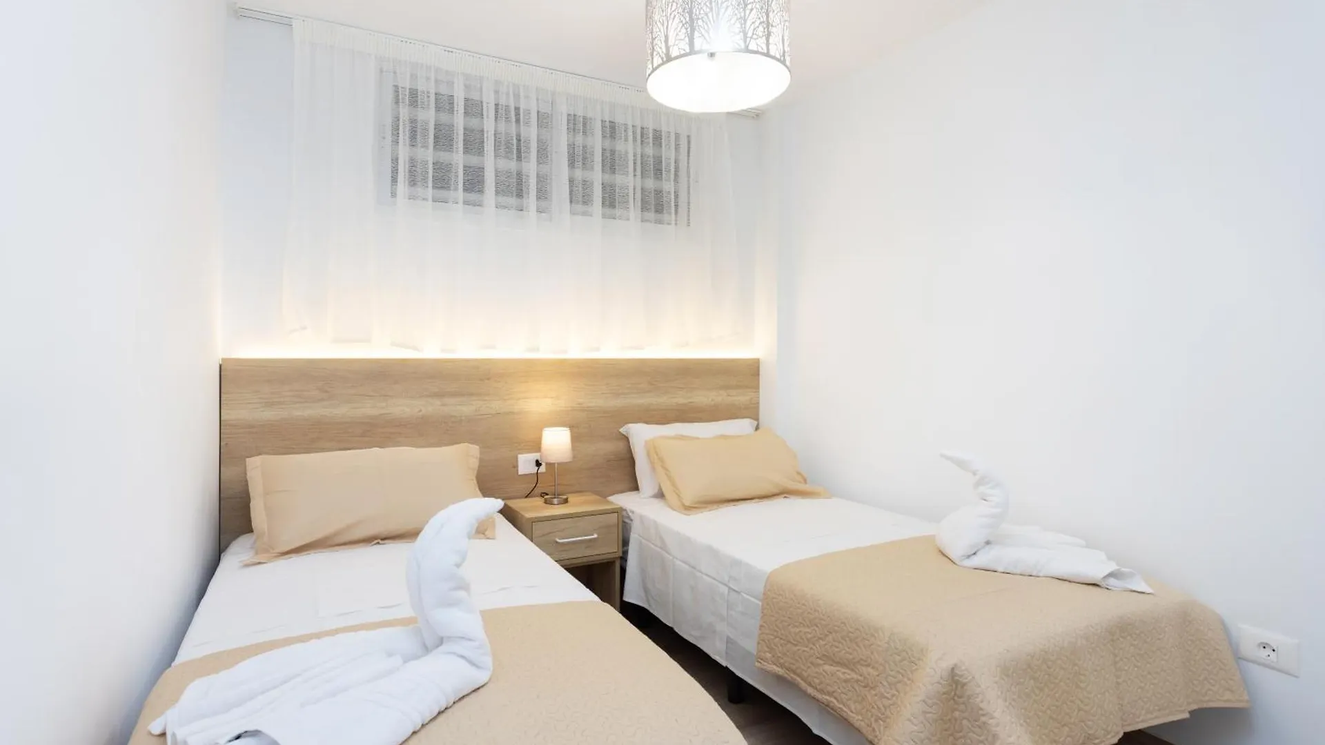 Emily Residencial Apartment Los Cristianos